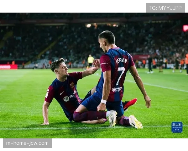 巴尔特拉盛情相邀苏亚雷斯加盟贝蒂斯再掀西甲绿茵重聚热潮