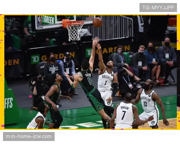 凯尔特人防守效率稳定:塔图姆复出后球权分配面临重新平衡 凯尔特人防守效率稳定:塔图姆复出后球权分配面临重新平衡